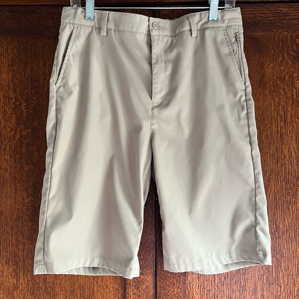 Lands’ End boys Active Performance Chino Shorts size 20